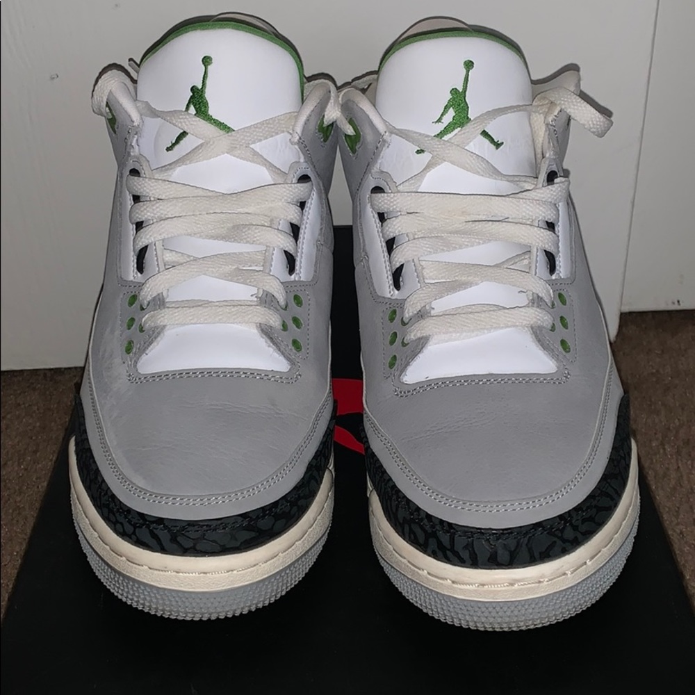 Air Jordan 4 Retro